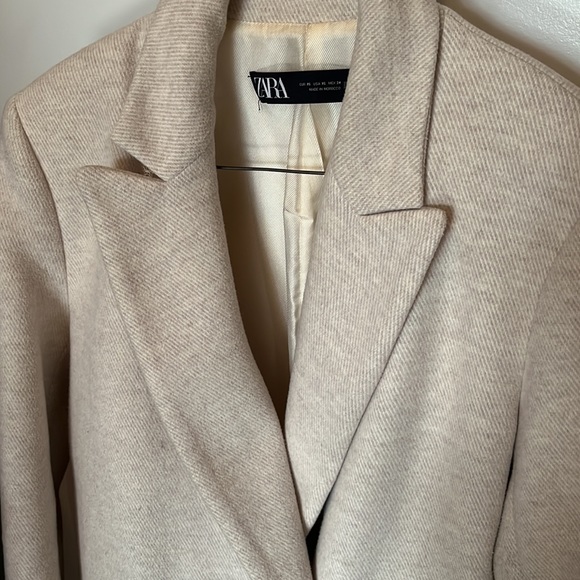 Zara. White double breasted coat xs oversized look - Picture 3 of 7